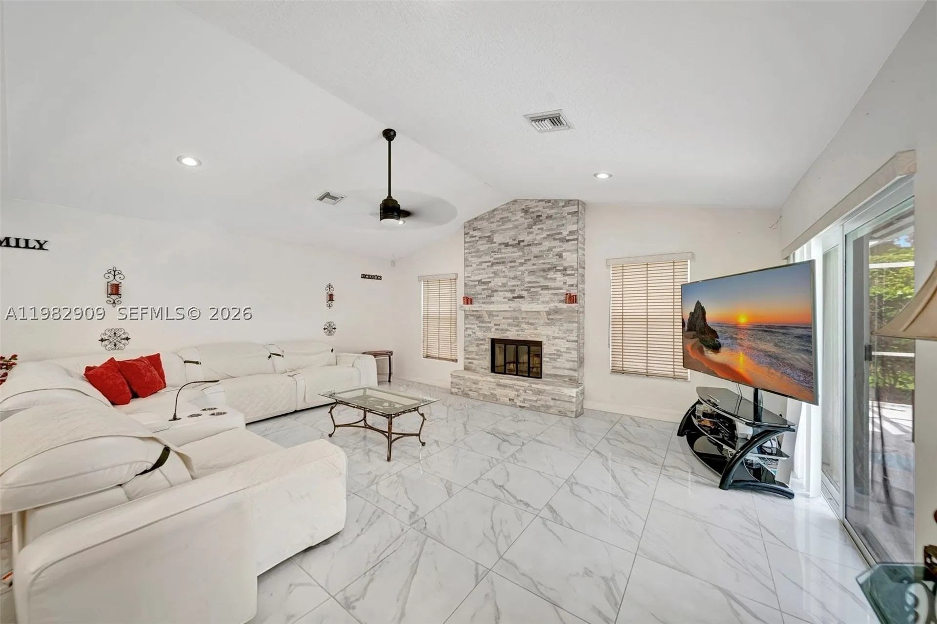 106 SW 85th Terrace Coral Springs FL 33071