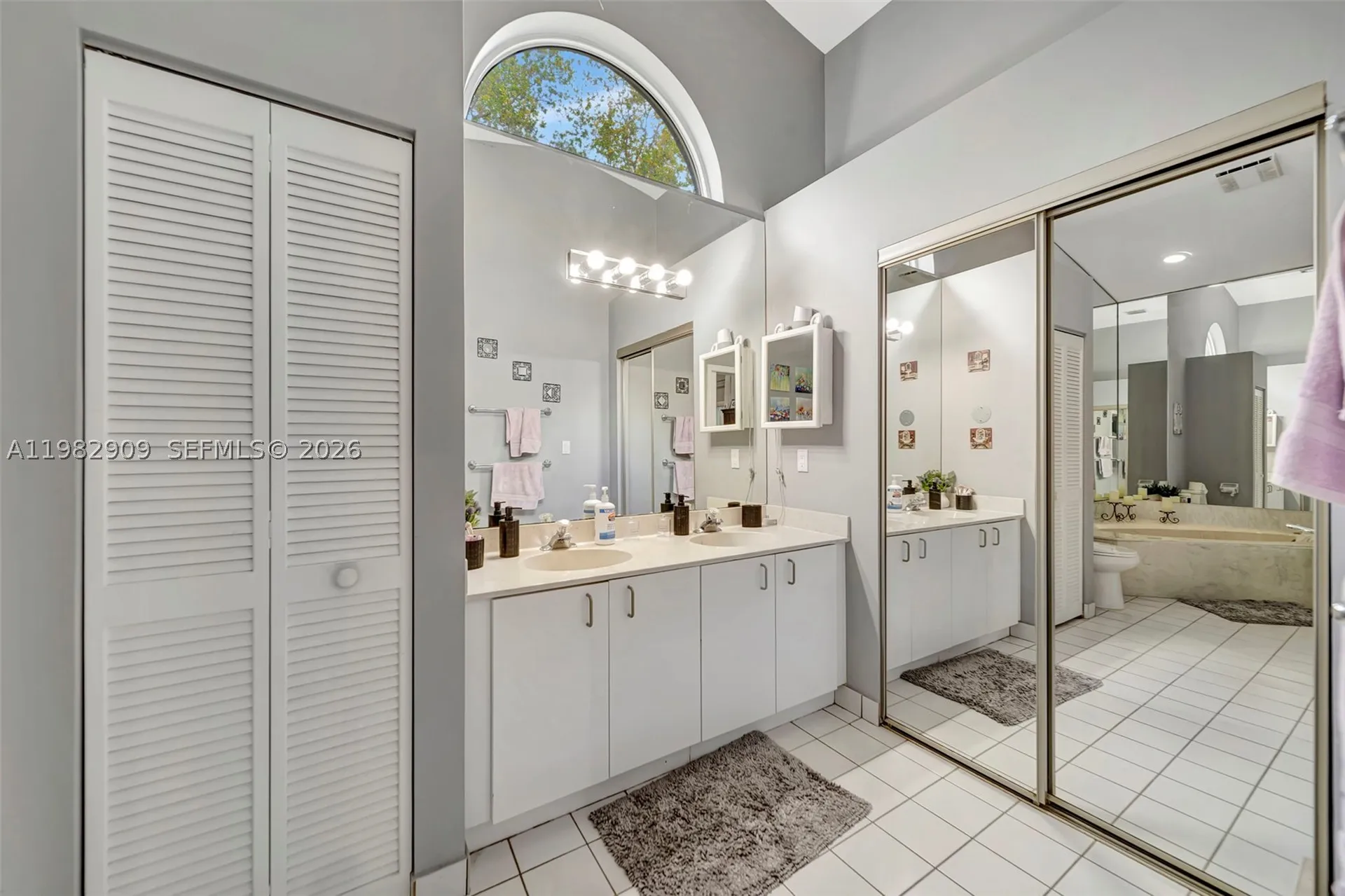 106 SW 85th Terrace Coral Springs FL 33071