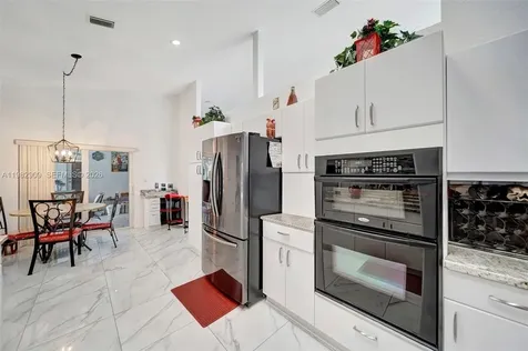 106 SW 85th Terrace Coral Springs FL 33071