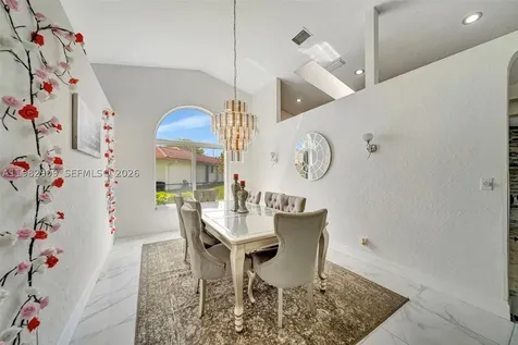 106 SW 85th Terrace Coral Springs FL 33071