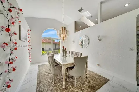 106 SW 85th Terrace Coral Springs FL 33071