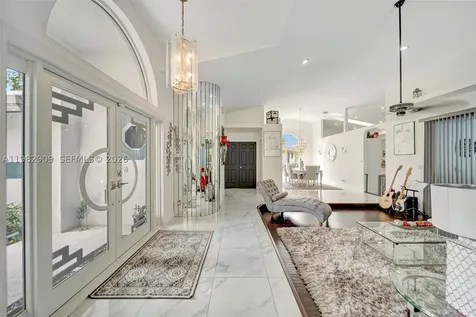 106 SW 85th Terrace Coral Springs FL 33071