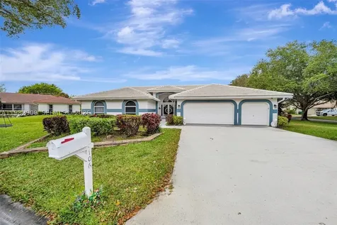 106 SW 85th Terrace Coral Springs FL 33071