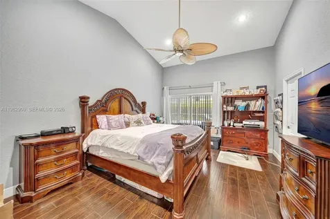 106 SW 85th Terrace Coral Springs FL 33071