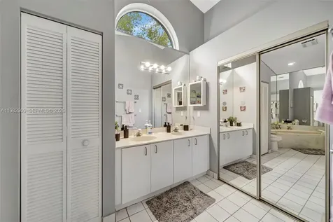 106 SW 85th Terrace Coral Springs FL 33071