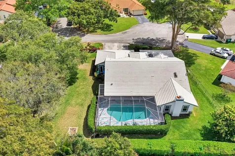 106 SW 85th Terrace Coral Springs FL 33071