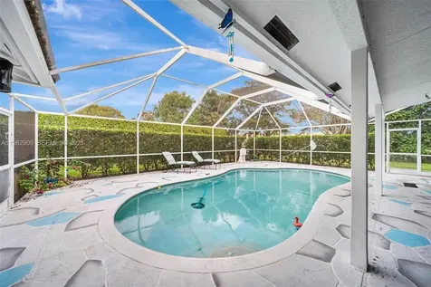 106 SW 85th Terrace Coral Springs FL 33071