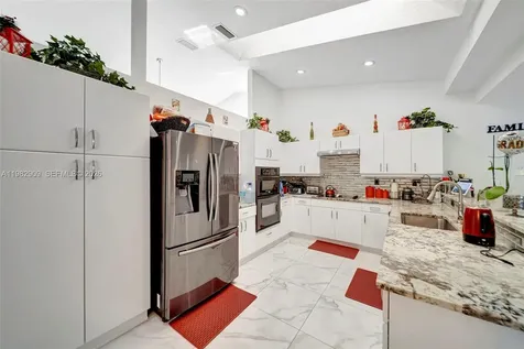 106 SW 85th Terrace Coral Springs FL 33071
