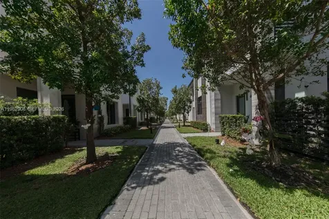 4315 NW 81st Court Doral FL 33166