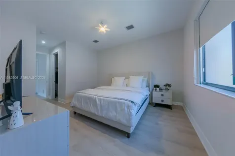 4315 NW 81st Court Doral FL 33166
