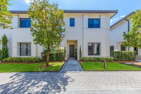 4315 NW 81st Court Doral FL 33166