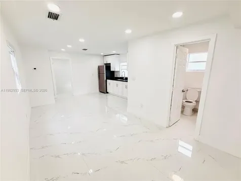 3354 NW 50th Street Miami FL 33142