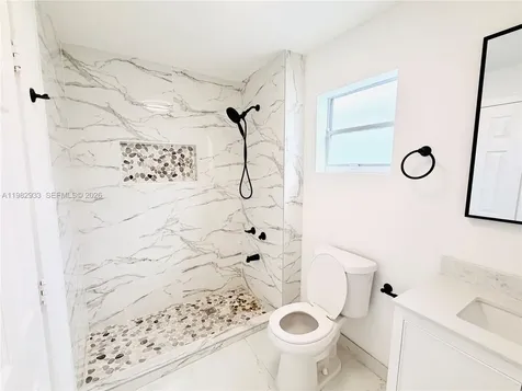3354 NW 50th Street Miami FL 33142