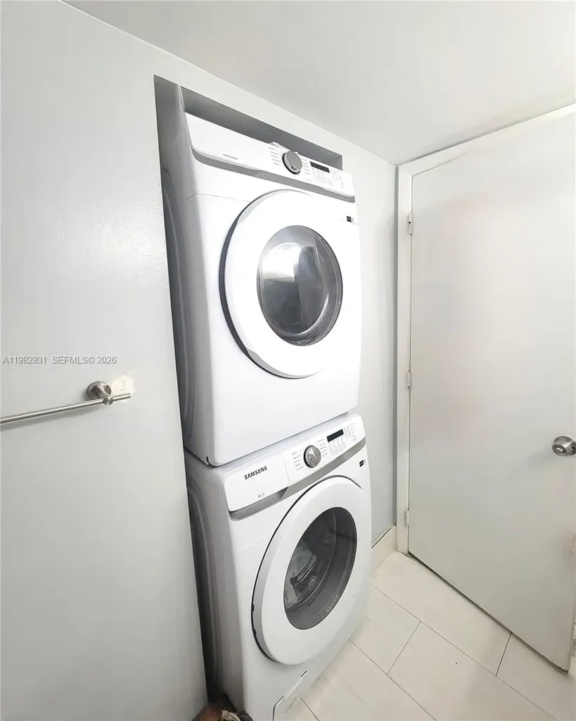 4270 NW 89th Avenue Coral Springs FL 33065