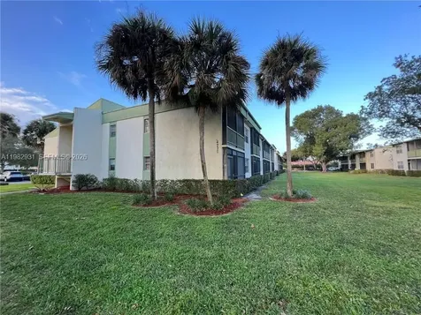 4270 NW 89th Avenue Coral Springs FL 33065