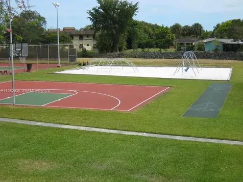 7845 Camino Real Miami FL 33143