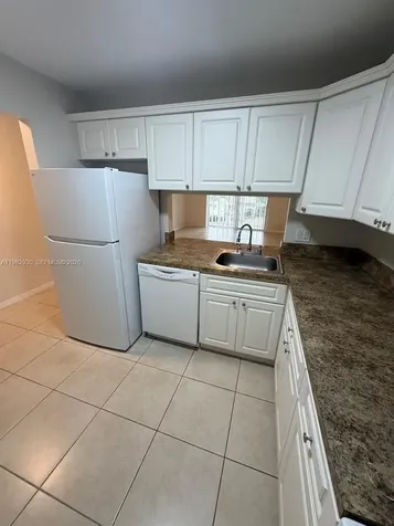 7845 Camino Real Miami FL 33143