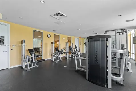 1755 E Hallandale Beach Boulevard Hallandale Beach FL 33009