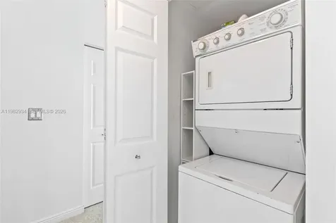 1755 E Hallandale Beach Boulevard Hallandale Beach FL 33009