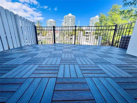 253 Poinciana Drive Sunny Isles Beach FL 33160