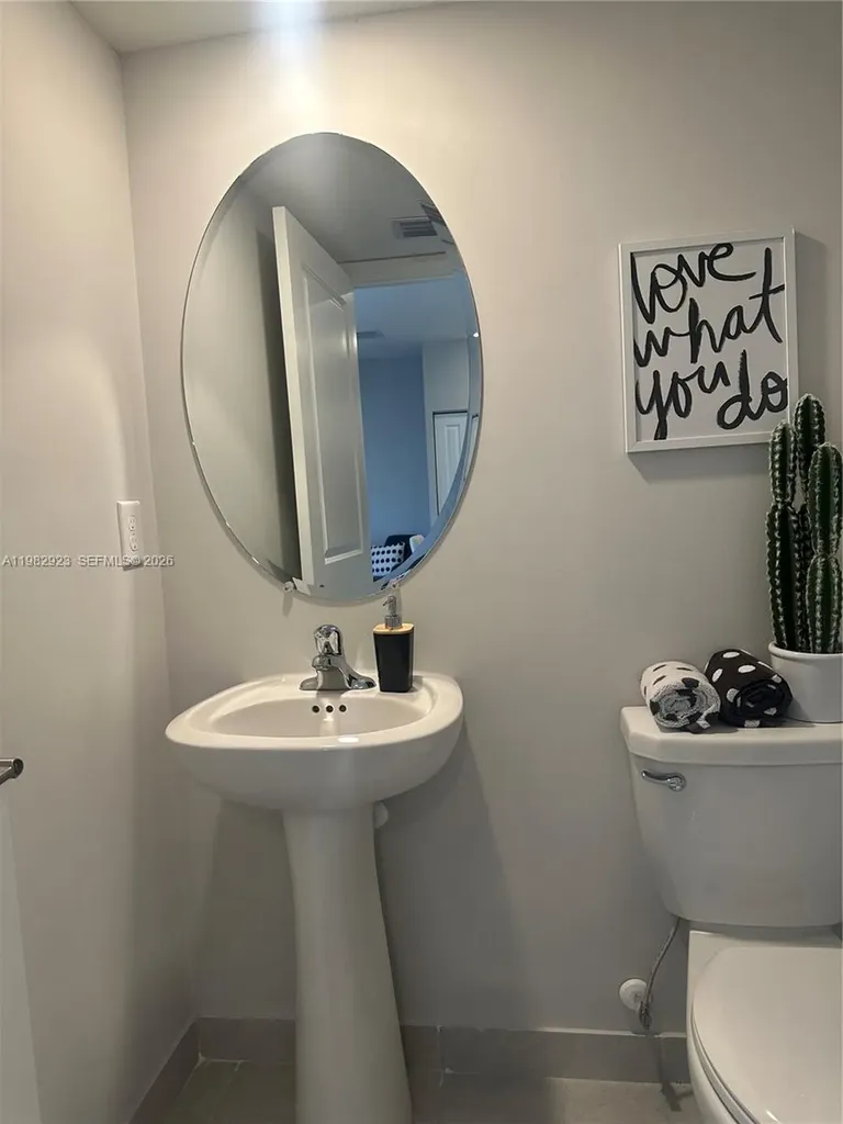 11883 NW 47 Manor Coral Springs FL 33076