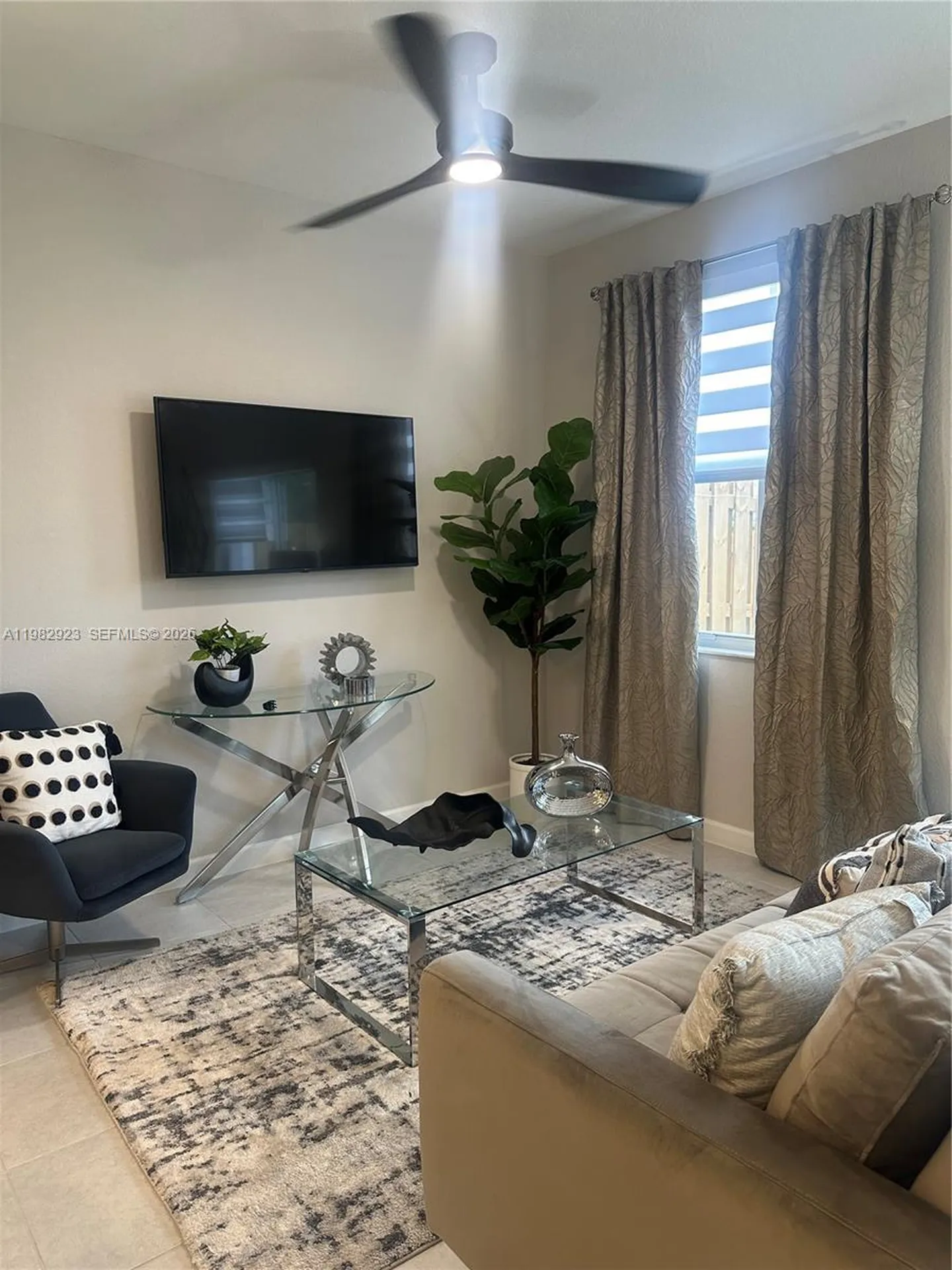 11883 NW 47 Manor Coral Springs FL 33076