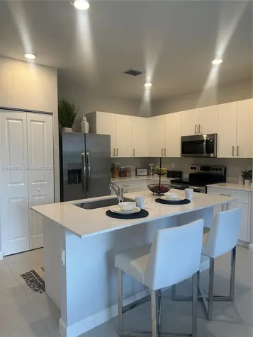 11883 NW 47 Manor Coral Springs FL 33076