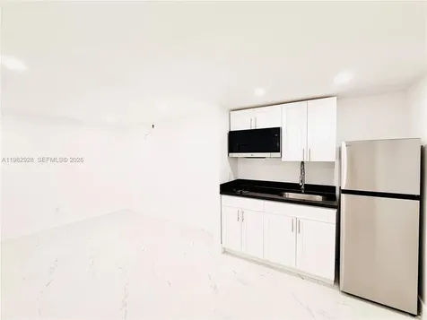 3354 NW 50th Street Miami FL 33142