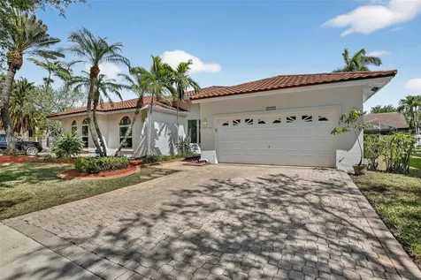 1583 NW 182nd Way Pembroke Pines FL 33029
