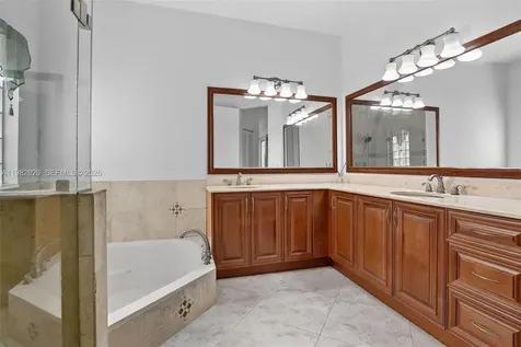 1583 NW 182nd Way Pembroke Pines FL 33029