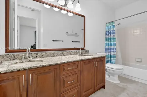 1583 NW 182nd Way Pembroke Pines FL 33029