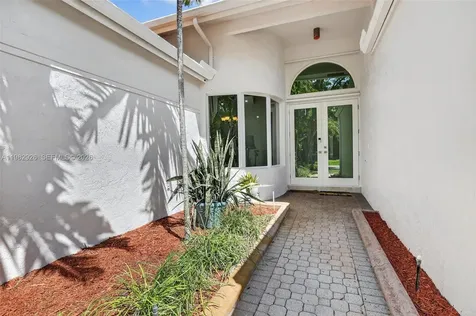 1583 NW 182nd Way Pembroke Pines FL 33029
