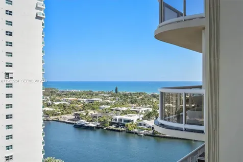 20191 E Country Club Drive Aventura FL 33180