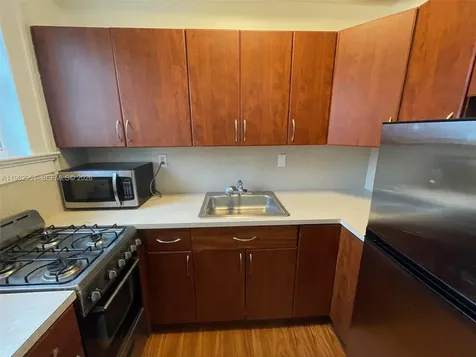 1611 Michigan Avenue Miami Beach FL 33139