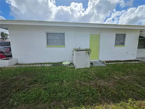5415 NW 49th Terrace Tamarac FL 33319