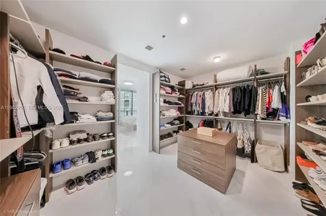480 NE 31st Street Miami FL 33137