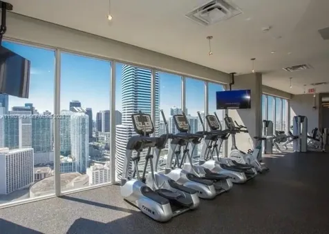 151 SE 1 Street Miami FL 33131