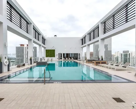 151 SE 1 Street Miami FL 33131