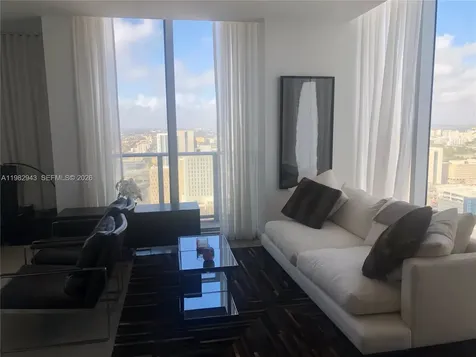 151 SE 1 Street Miami FL 33131