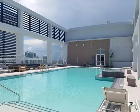 151 SE 1 Street Miami FL 33131