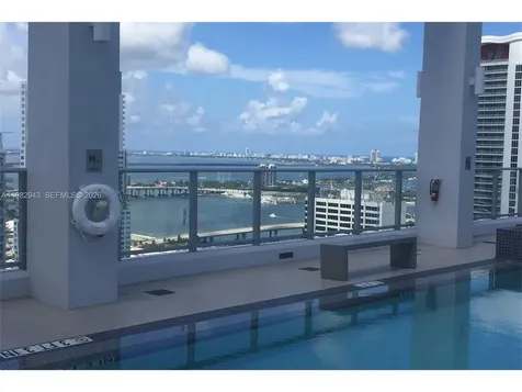 151 SE 1 Street Miami FL 33131
