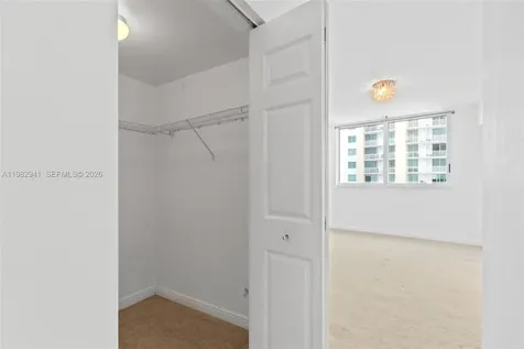 1755 E Hallandale Beach Boulevard Hallandale Beach FL 33009