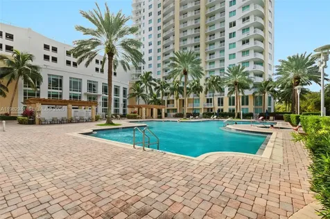 1755 E Hallandale Beach Boulevard Hallandale Beach FL 33009