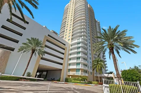 1755 E Hallandale Beach Boulevard Hallandale Beach FL 33009