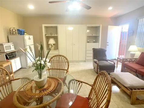 15529 SW 69th Terrace Miami FL 33193