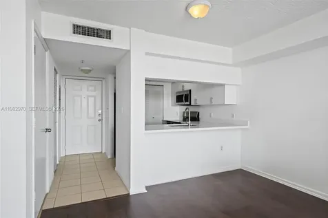 102 SW 6th Avenue Miami FL 33130