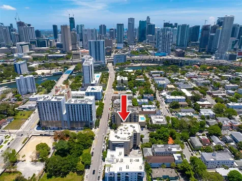 102 SW 6th Avenue Miami FL 33130