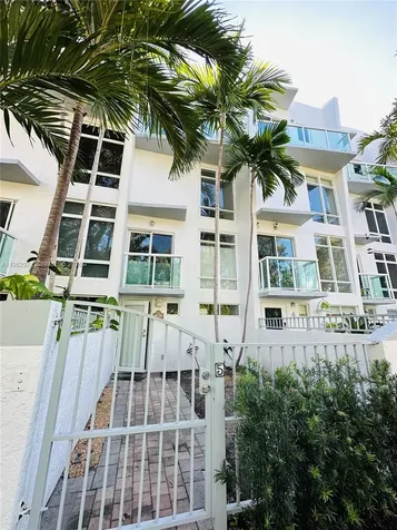 1853 Jefferson Avenue Miami Beach FL 33139