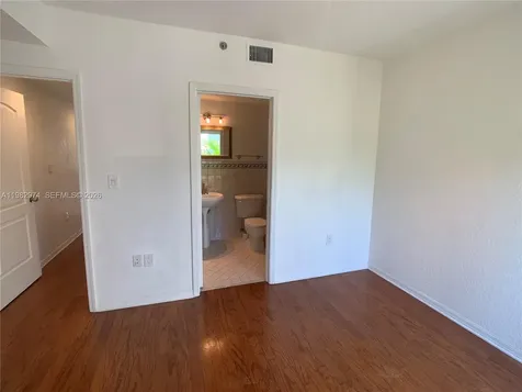 1853 Jefferson Avenue Miami Beach FL 33139