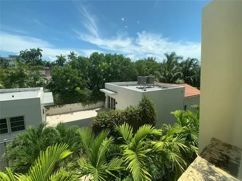 1853 Jefferson Avenue Miami Beach FL 33139